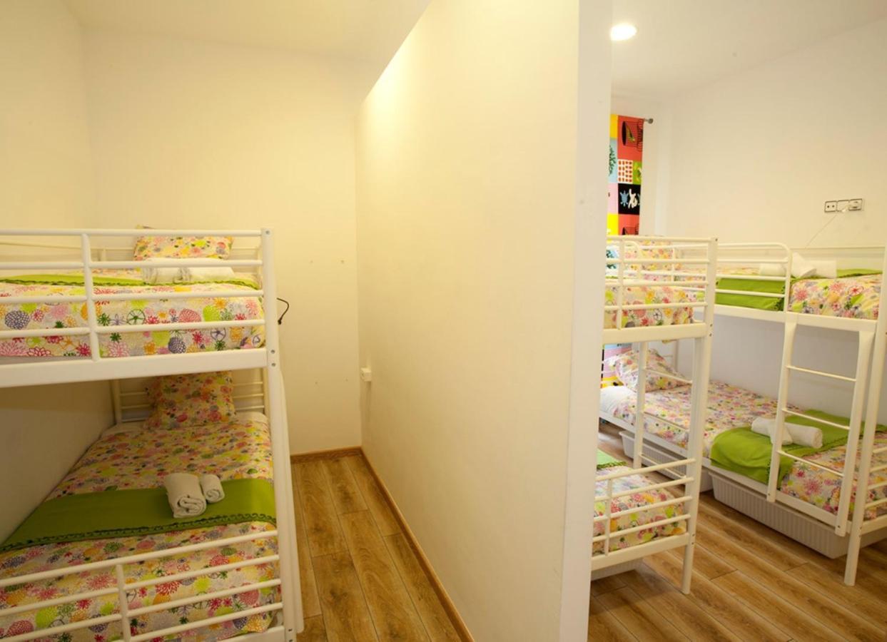 Coroleu House Barcelona Hostel Ruang foto