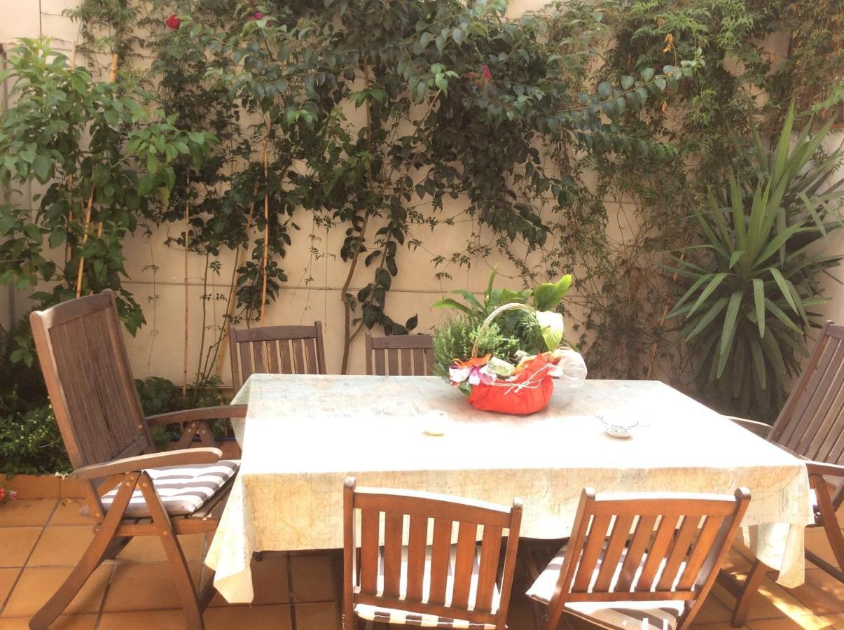 Coroleu House Barcelona Hostel Bagian luar foto